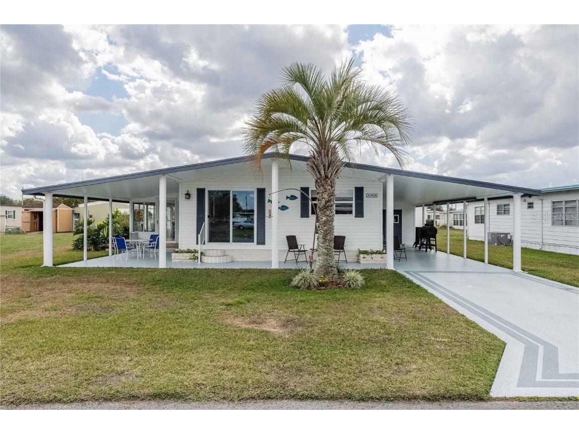 36806 Niles Drive Zephyrhills FL 33542 TB8349783 image1