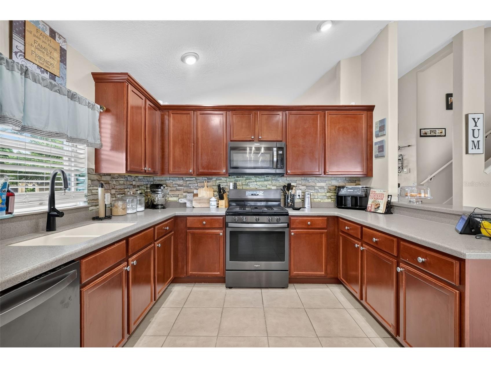 36809 Meridian Circle Grand Island FL 32735 G5114476 image15