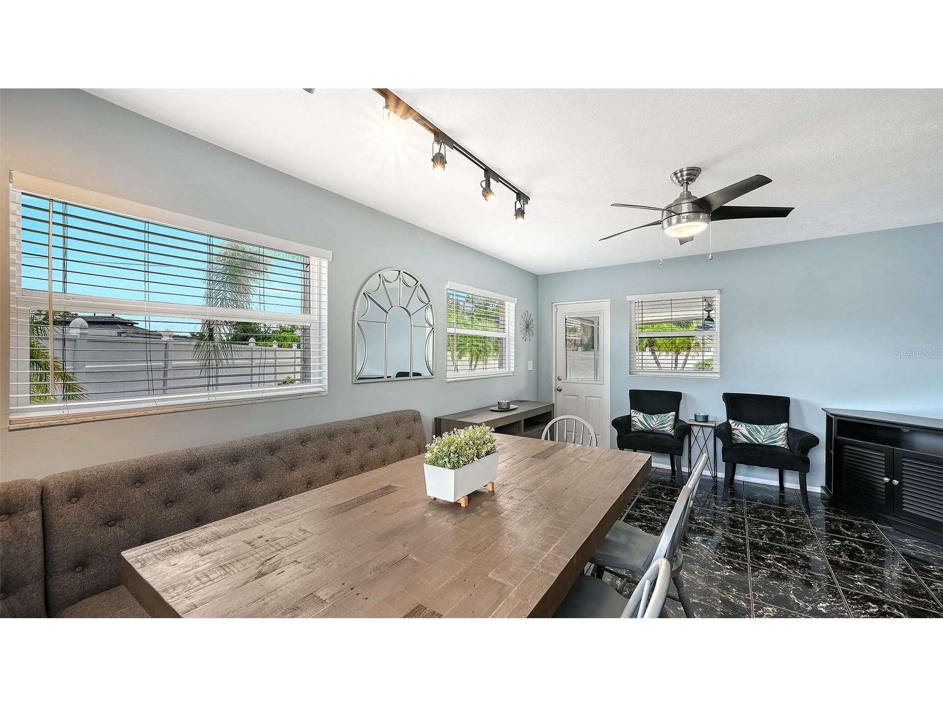 3681 Stokes Dr Drive Sarasota FL 34232 A4696293 image14
