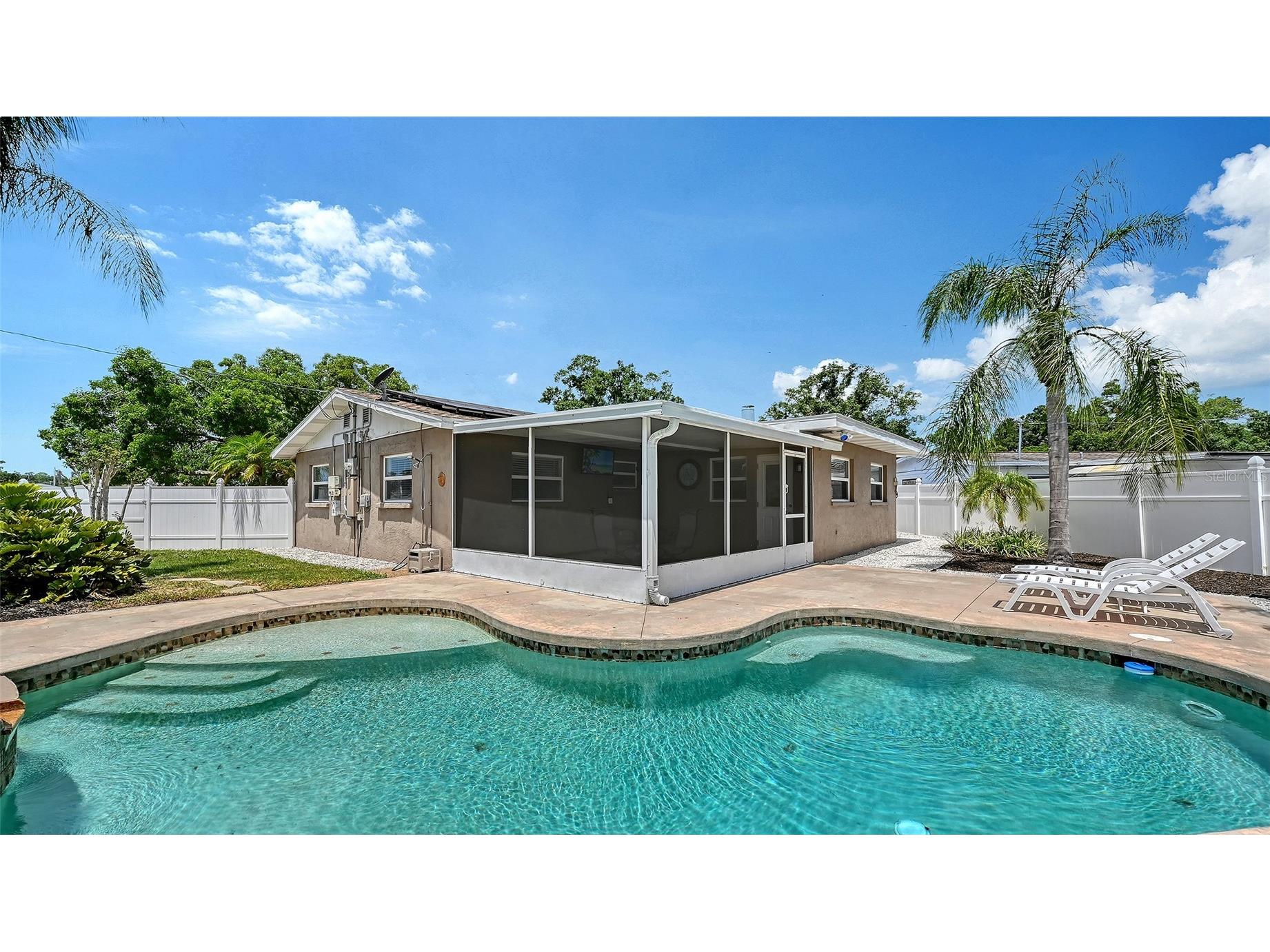 3681 Stokes Dr Drive Sarasota FL 34232 A4696293 image32