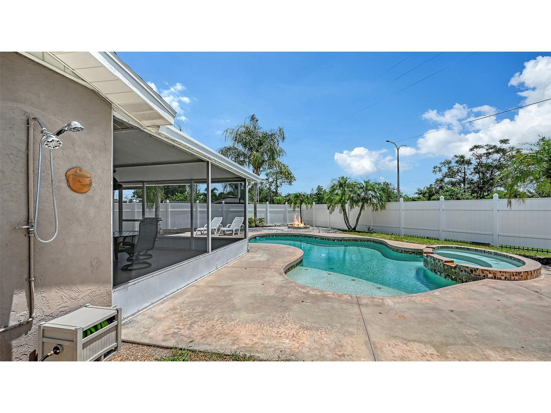 3681 Stokes Dr Drive Sarasota FL 34232 A4696293 image36