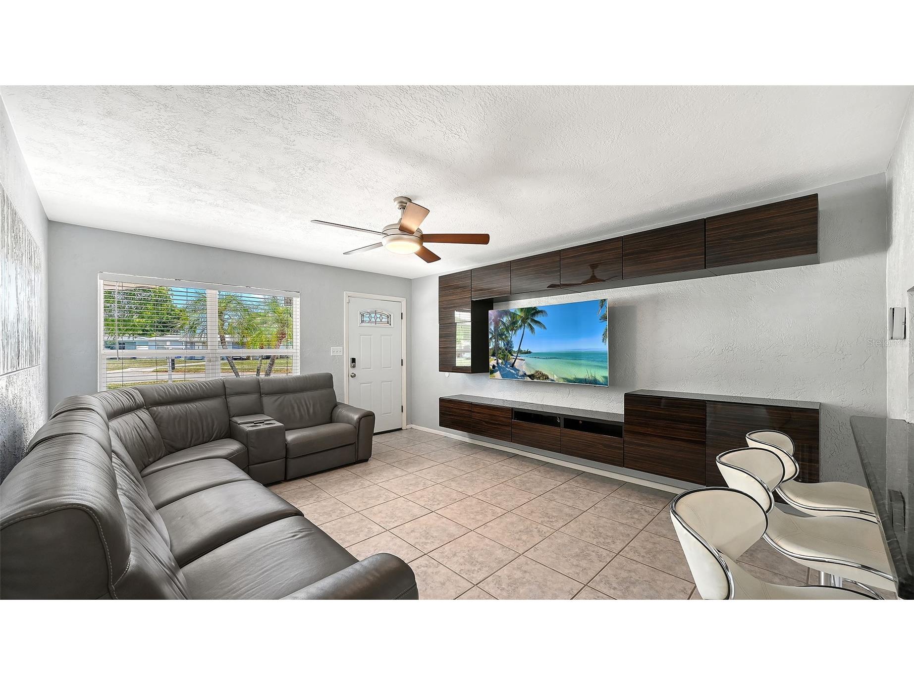 3681 Stokes Dr Drive Sarasota FL 34232 A4696293 image6