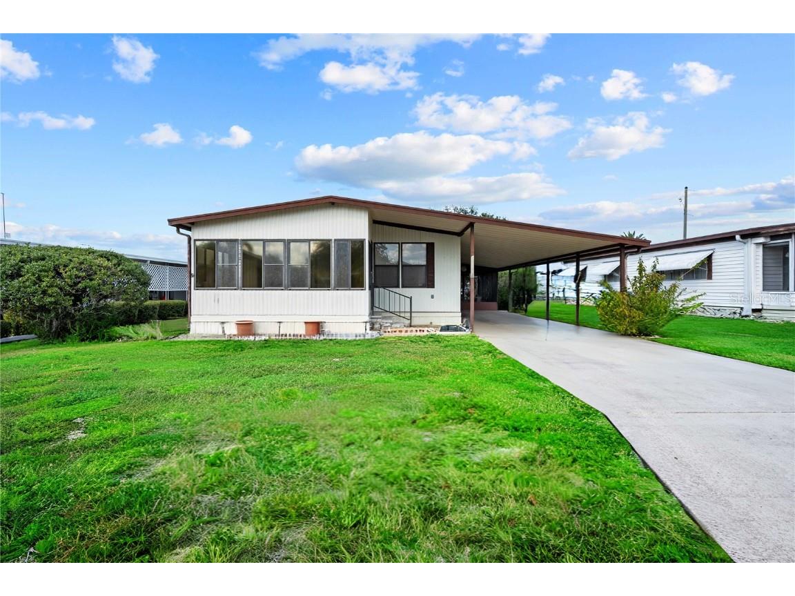 36827 Grace Avenue Zephyrhills FL 33542 TB8439352 image1