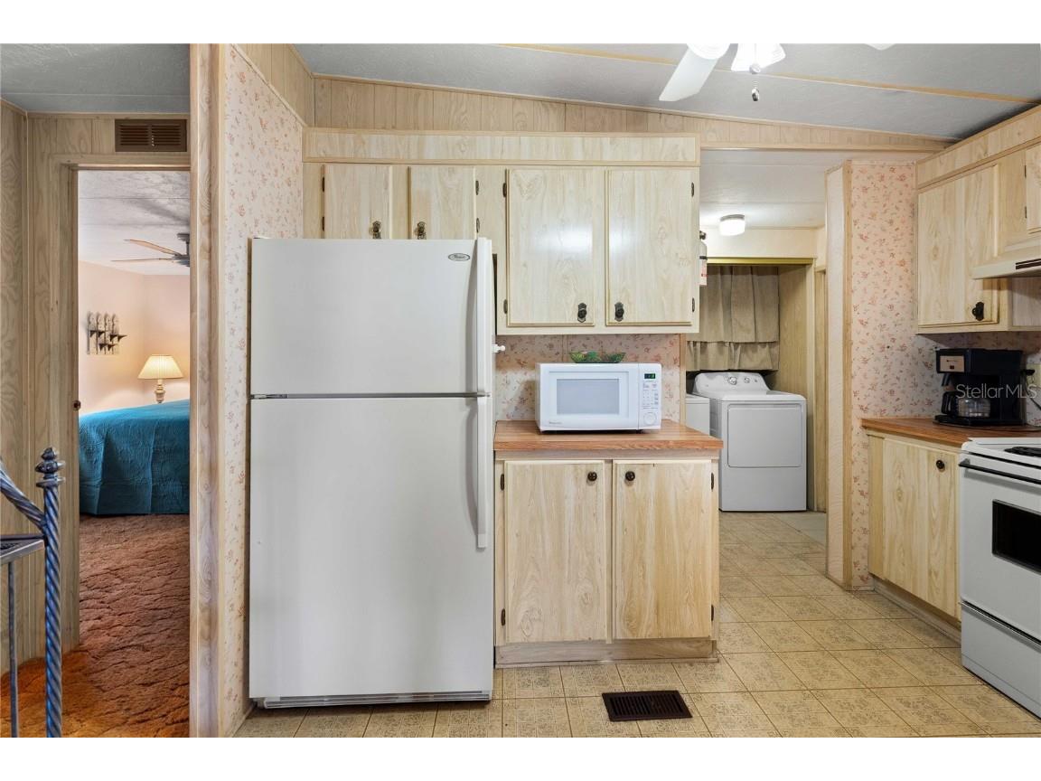 36827 Grace Avenue Zephyrhills FL 33542 TB8439352 image6