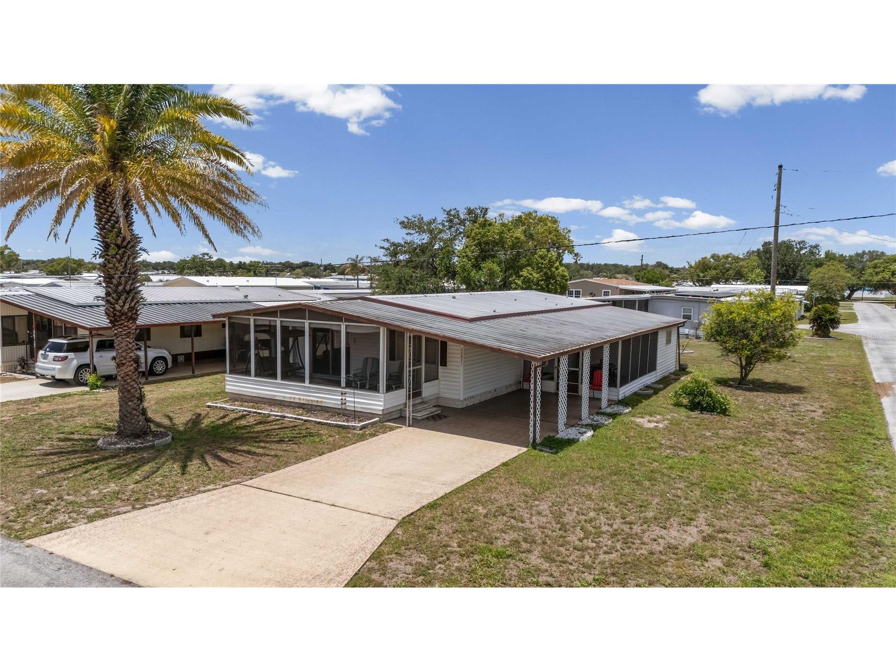36831 Grace Avenue Zephyrhills FL 33542 TB8510077 image1