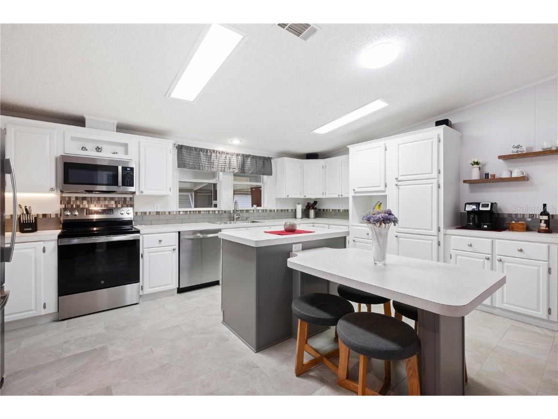 36838 Tara Avenue Zephyrhills FL 33542 TB8353181 image16