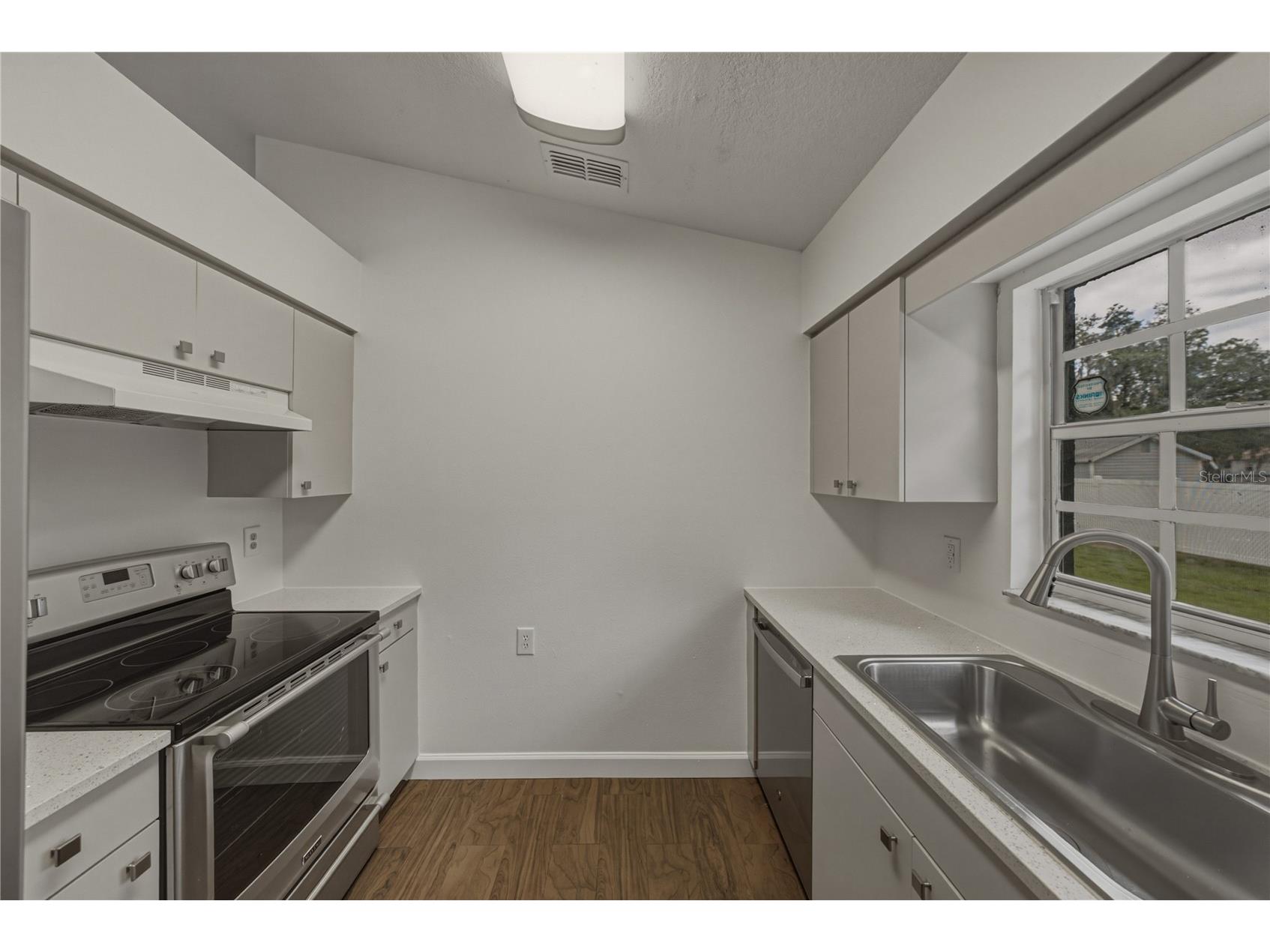 36844 Church Avenue Dade City FL 33525 TB8518652 image13