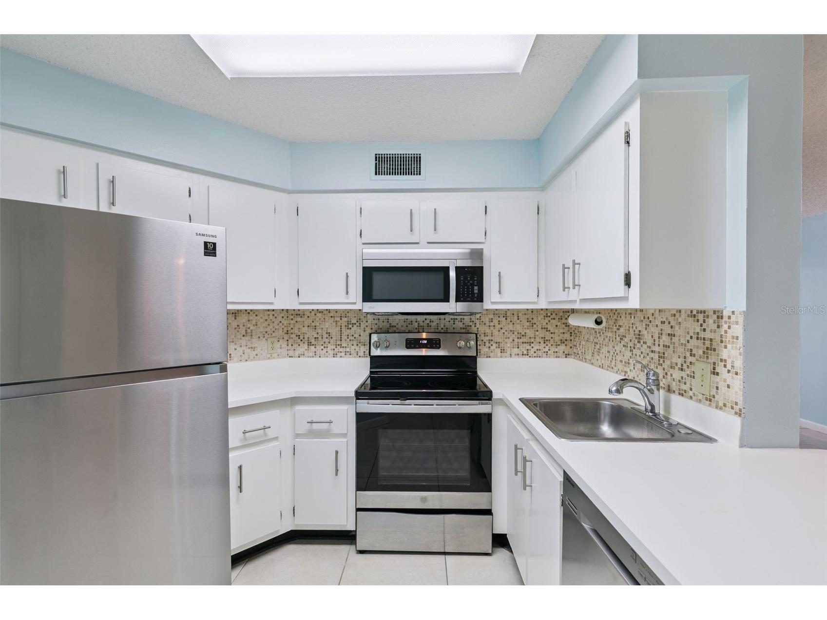 3685 Atrium Drive #L1 Orlando FL 32822 O6400951 image6