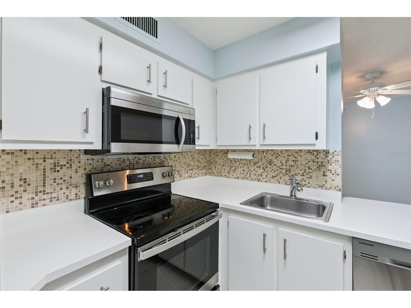 3685 Atrium Drive #L1 Orlando FL 32822 O6400951 image7