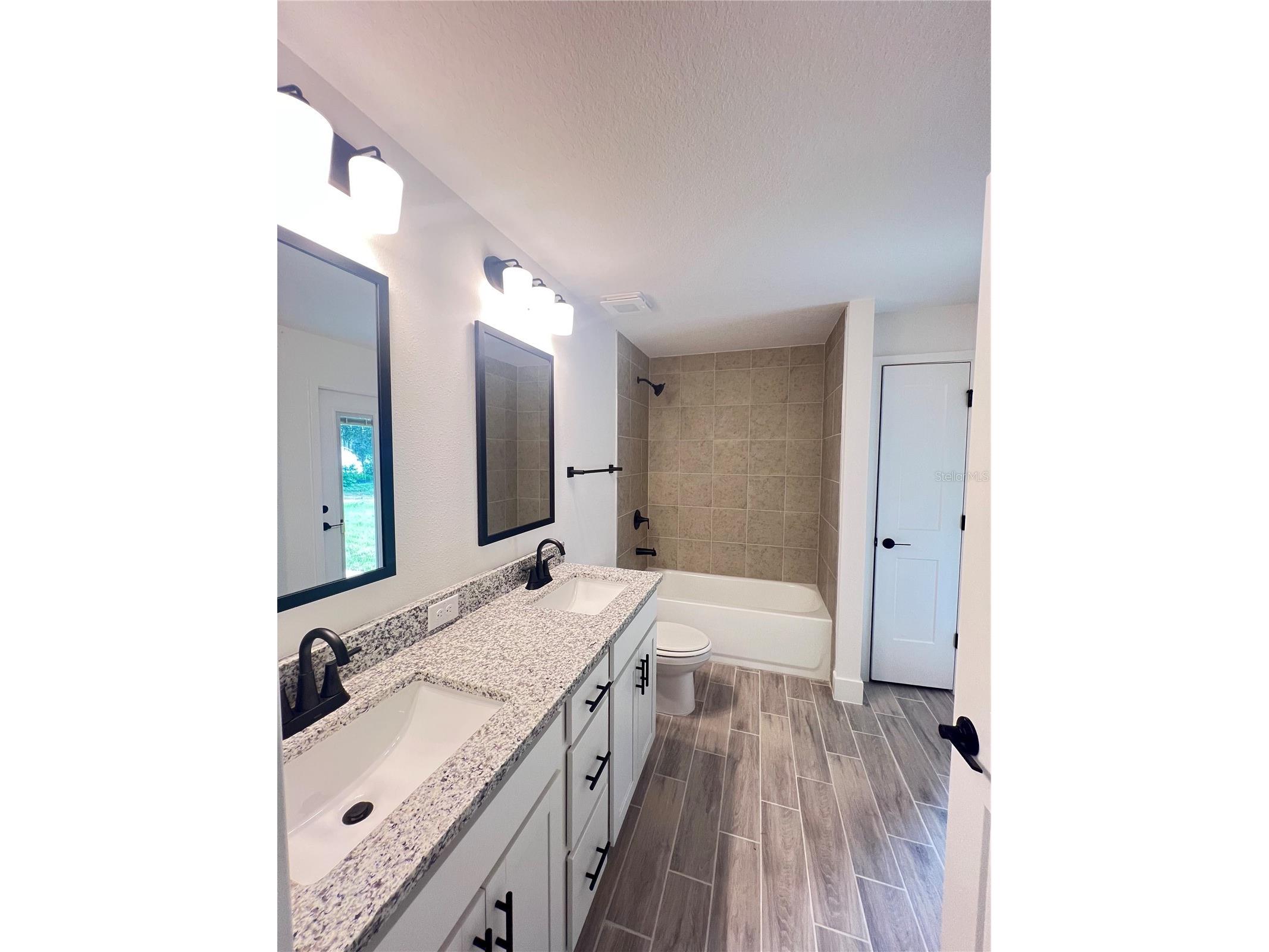 36861 Hidden View Circle Dade City FL 33523 TB8524754 image39