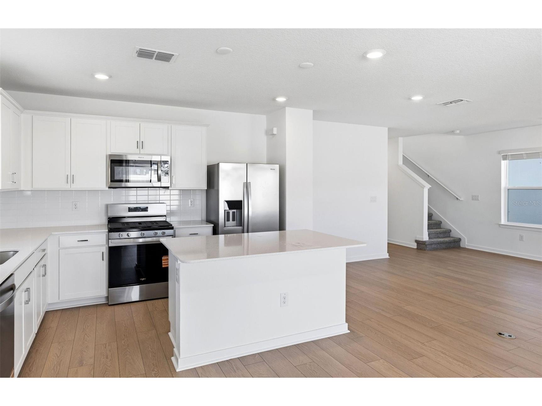 36877 Rio Grande Drive Zephyrhills FL 33540 TB8448951 image2