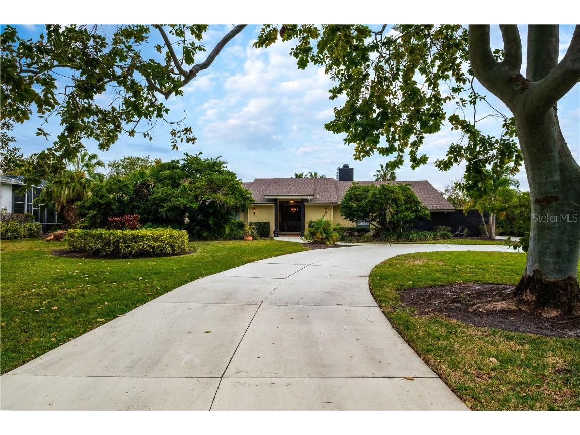 3688 Beneva Oaks Boulevard Sarasota FL 34238 A4598246 image1