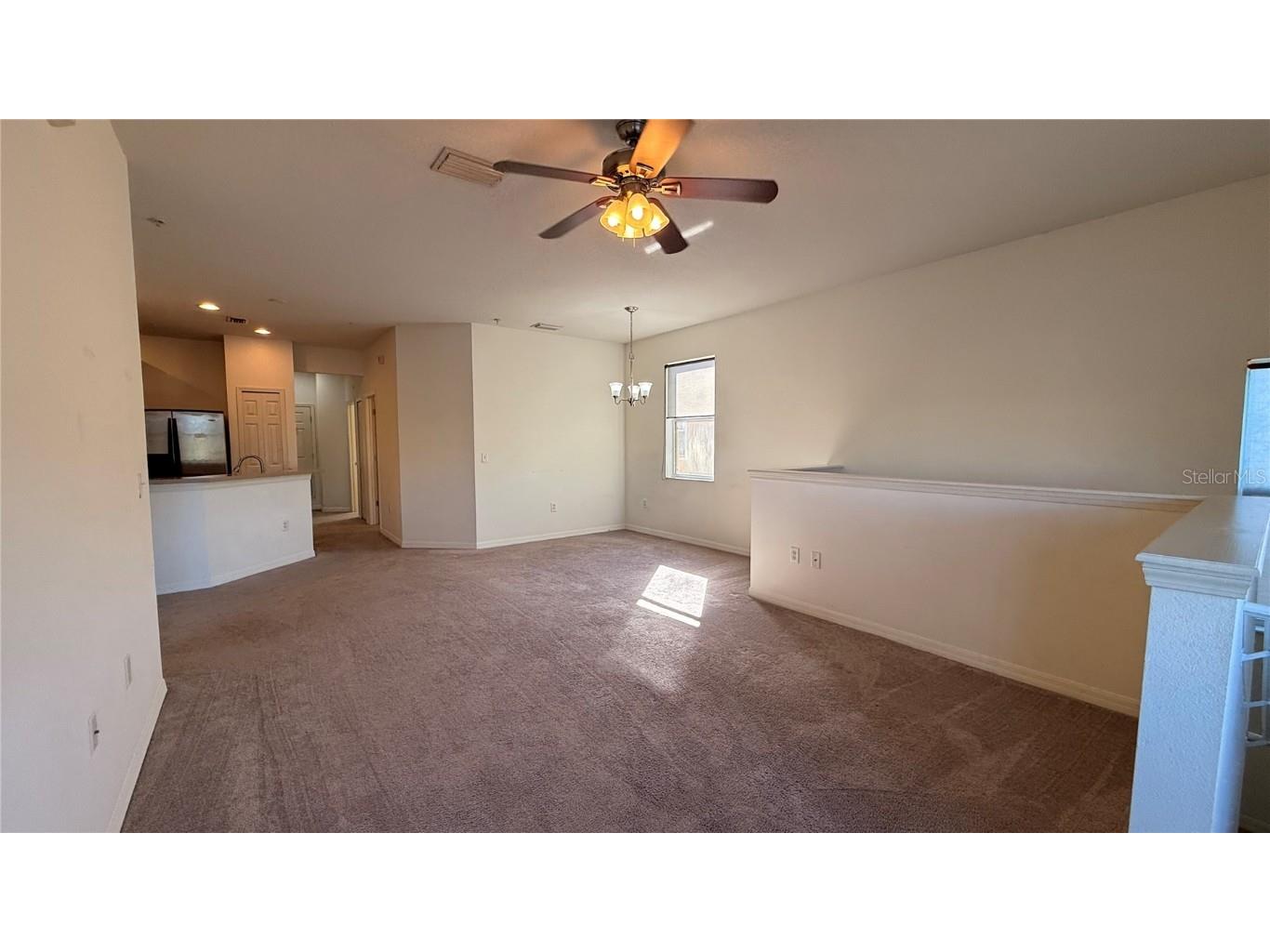 3688 Parkridge Circle #27-201 Sarasota FL 34243 A4671074 image2