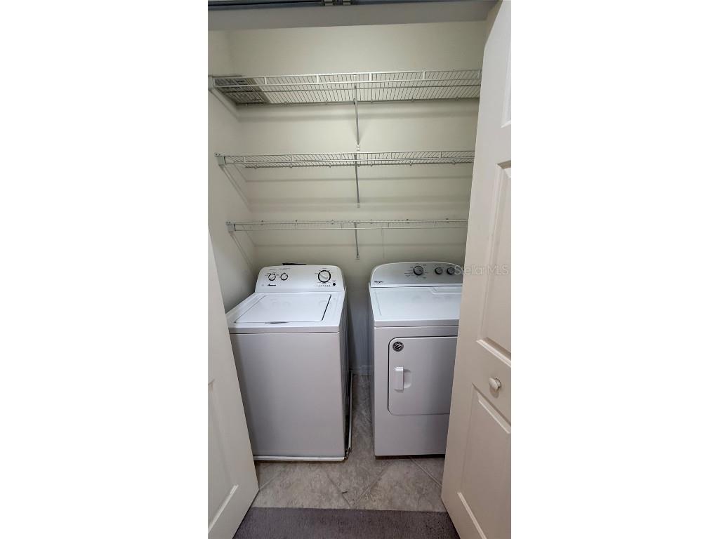 3688 Parkridge Circle #27-201 Sarasota FL 34243 A4671074 image22