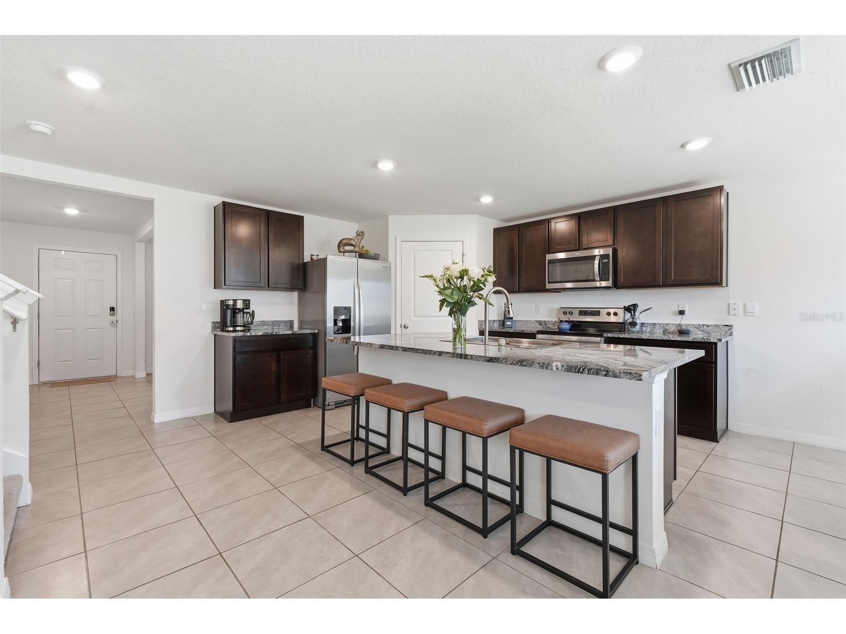 36882 Goffaux Loop Zephyrhills FL 33541 TB8494227 image10
