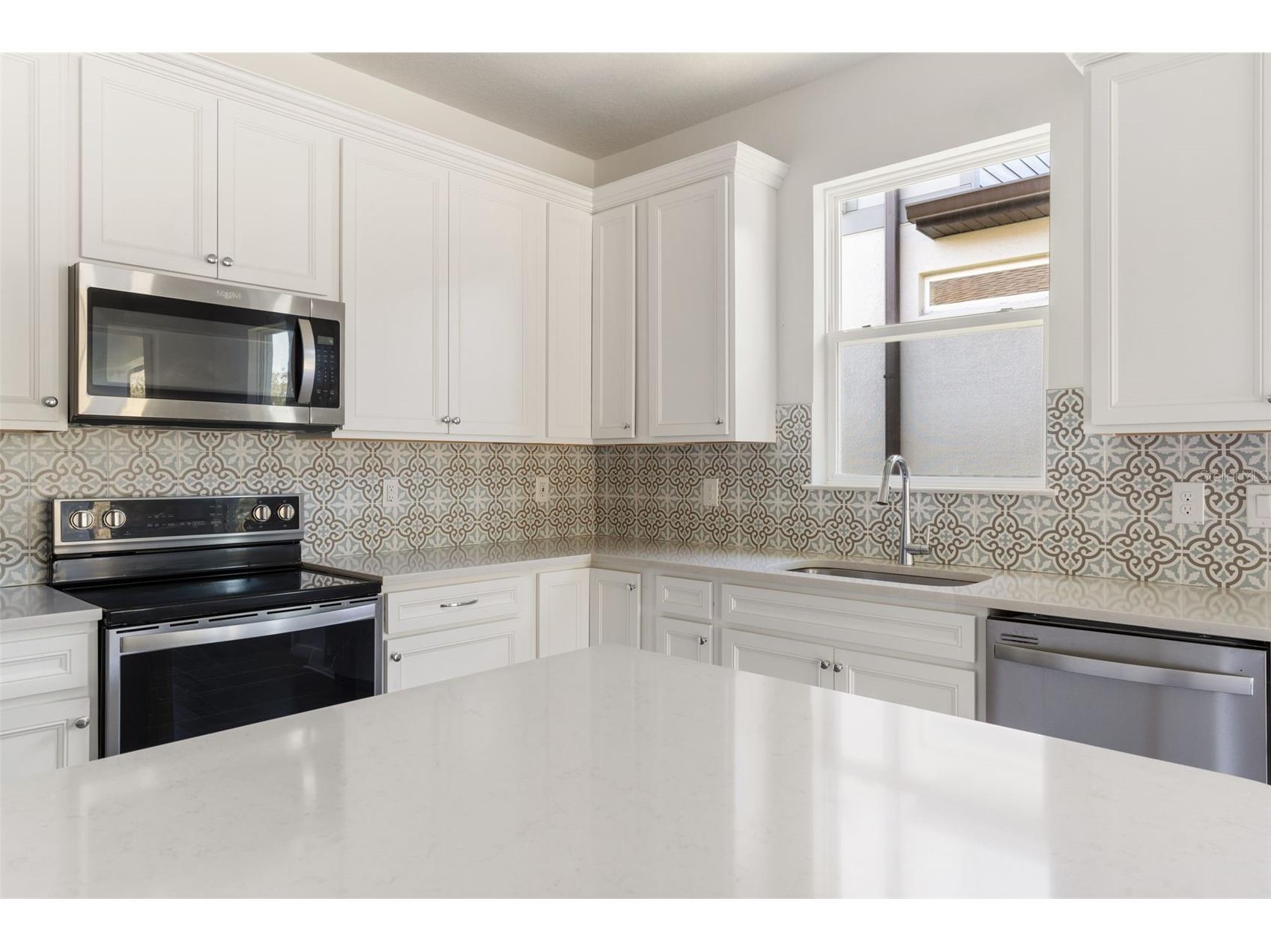 36887 Highland Meadows Court Zephyrhills FL 33542 S5143715 image8