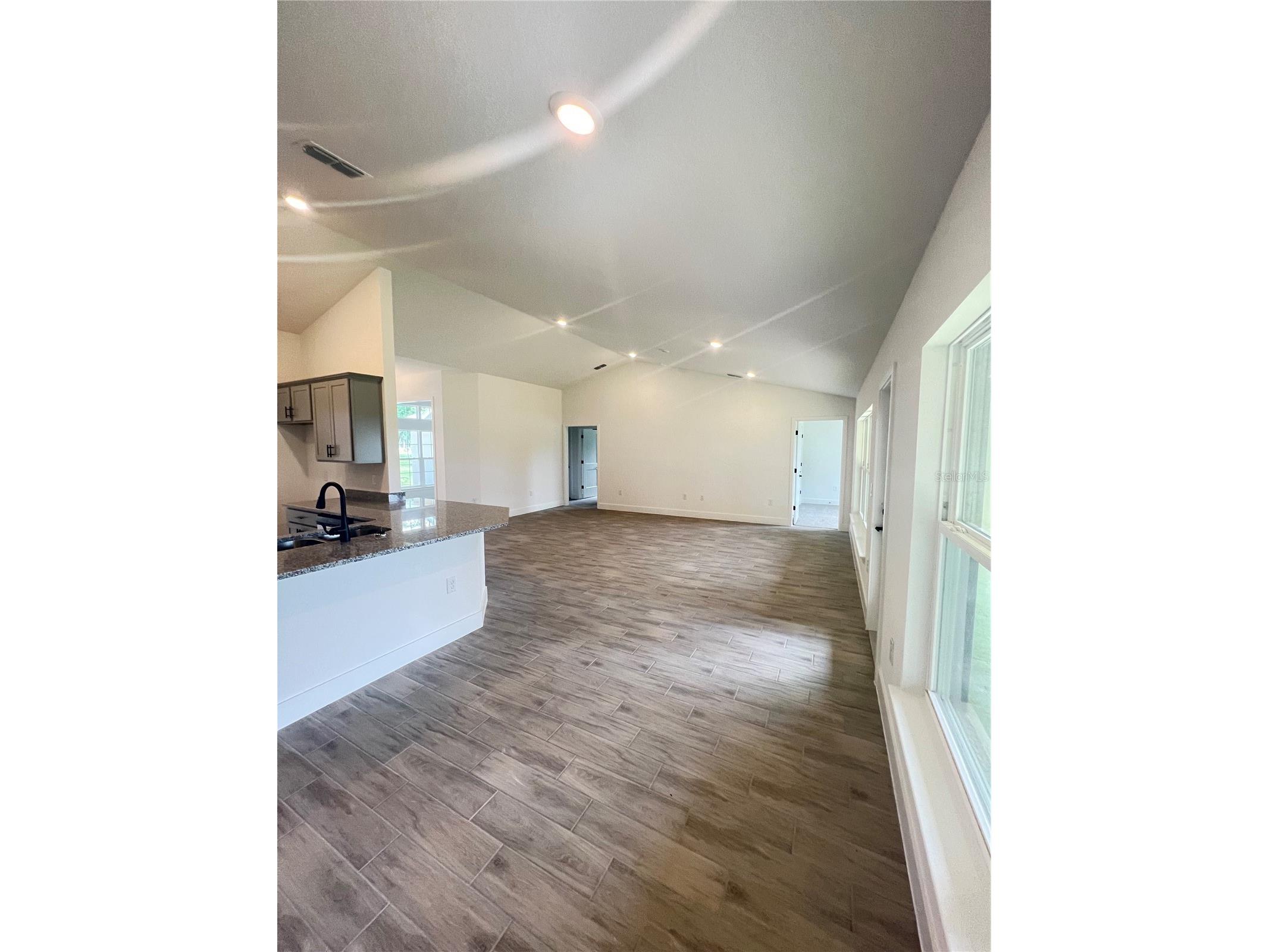 36893 Hidden View Circle Dade City FL 33523 TB8524758 image13