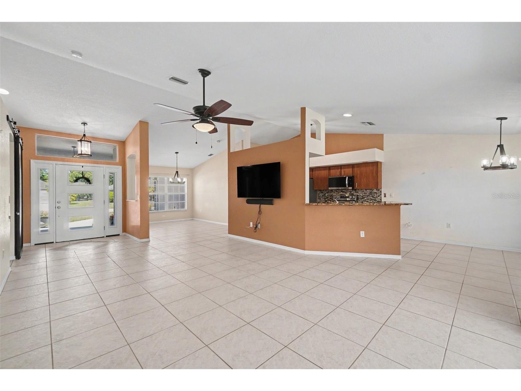 369 Salvador Dr Punta Gorda FL 33983 C7525916 image6