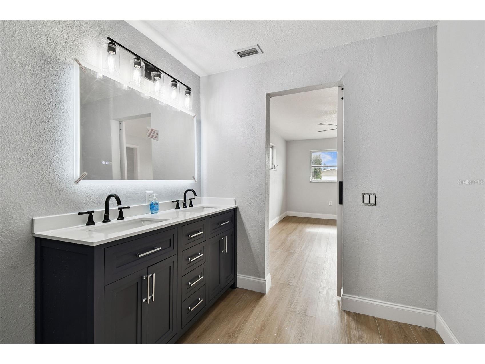 369 Westwinds Drive Palm Harbor FL 34683 TB8451852 image20