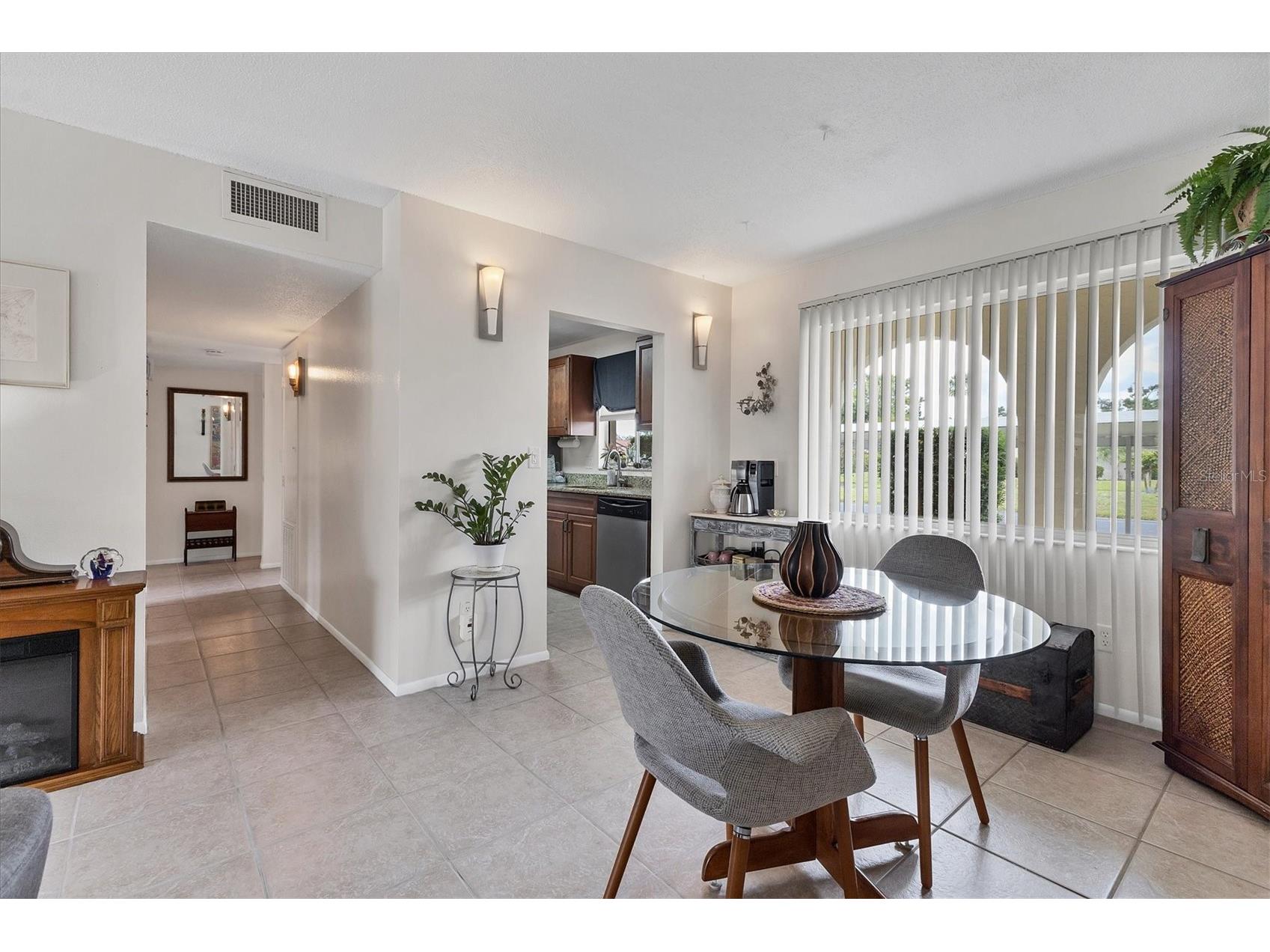 3690 Pinecrest St #114 Sarasota FL 34232 A4687983 image11