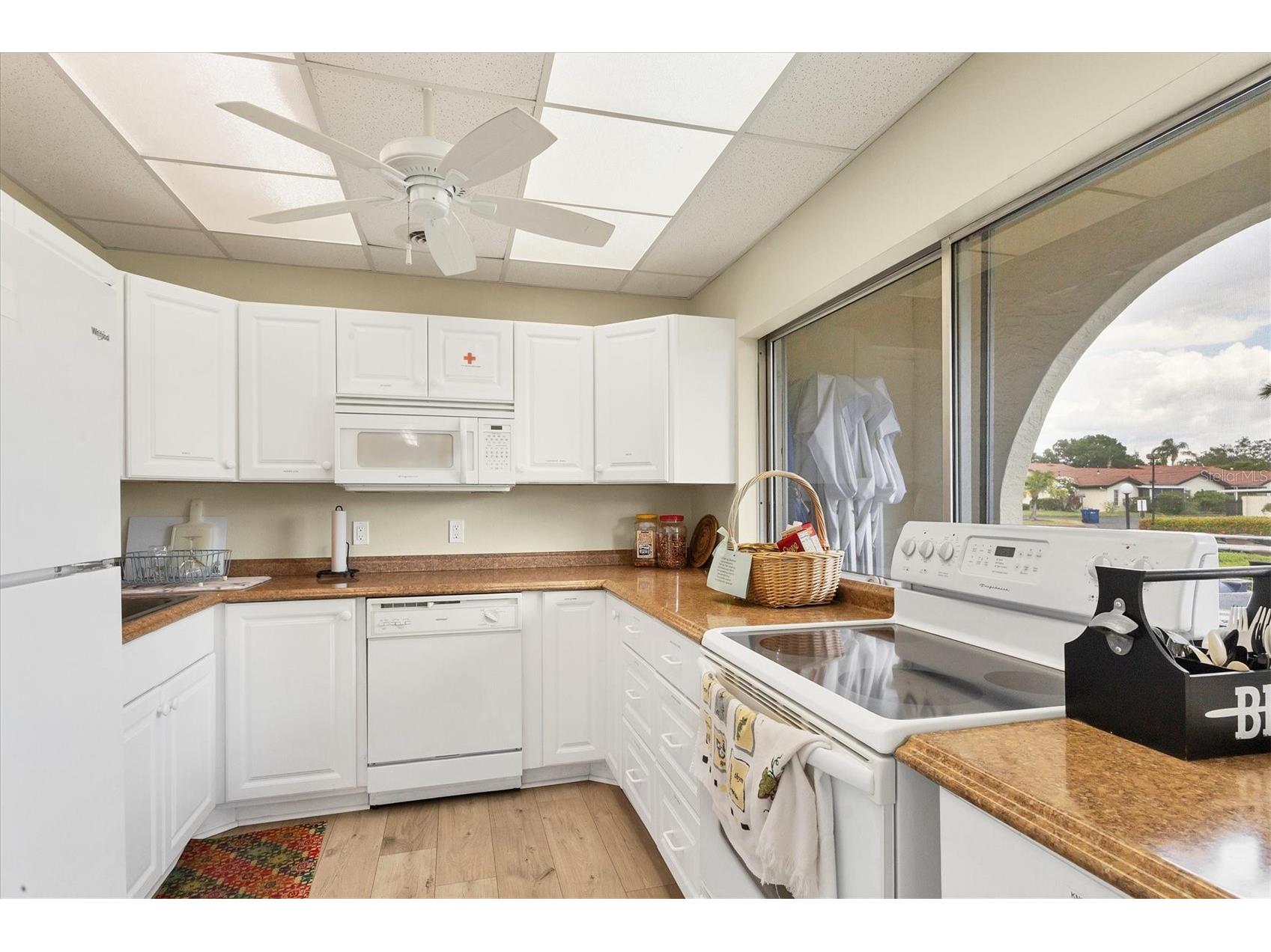3690 Pinecrest St #114 Sarasota FL 34232 A4687983 image44