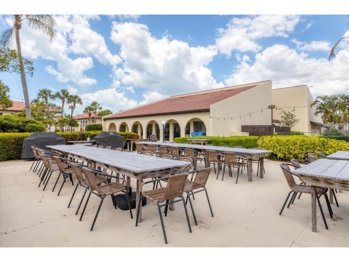 3690 Pinecrest Street #114 Sarasota FL 34232 A4650990 image37