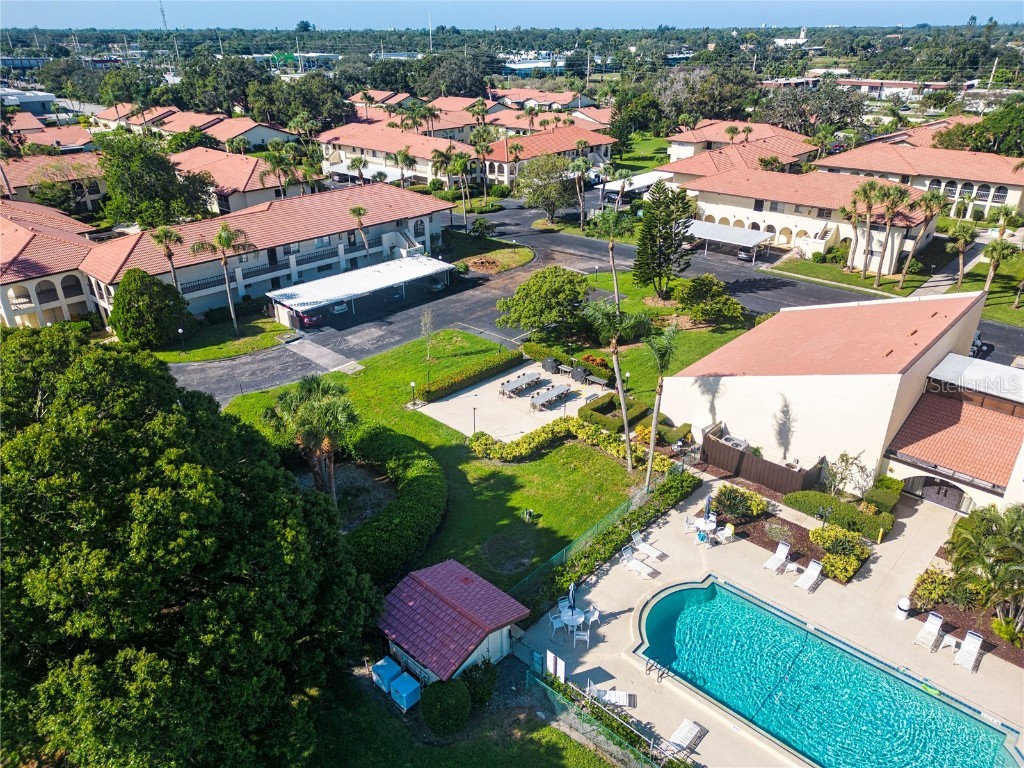 3690 Pinecrest Street #124 Sarasota FL 34232 A4648902 image30