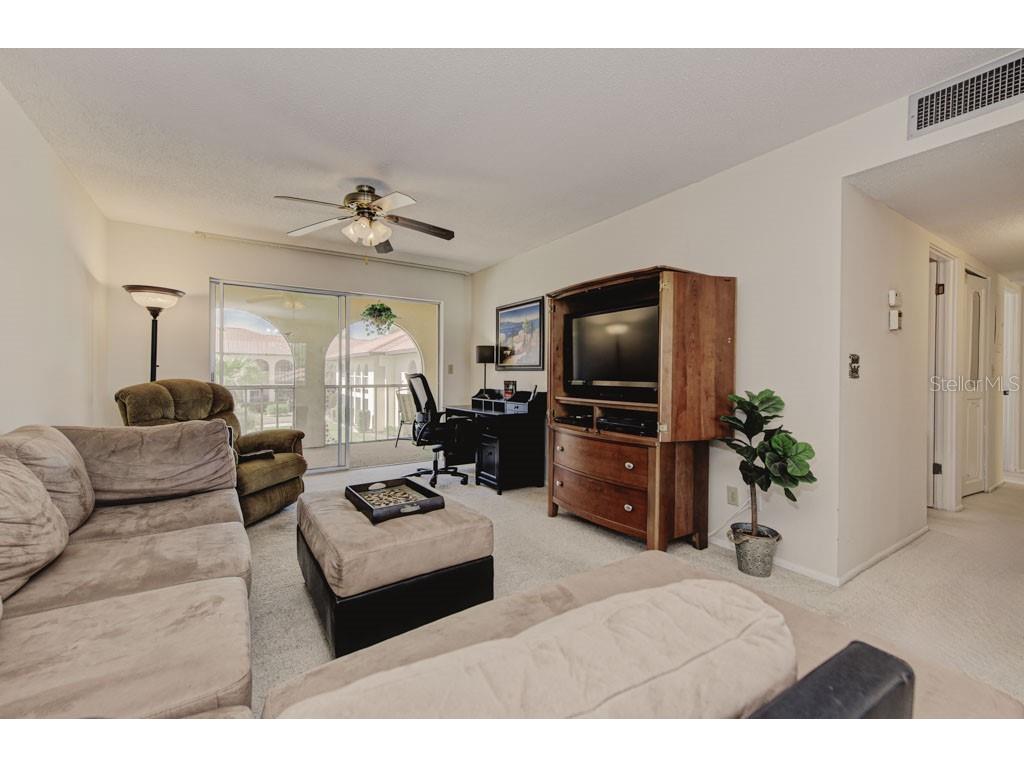 3690 Pinecrest Street #124 Sarasota FL 34232 A4648902 image8