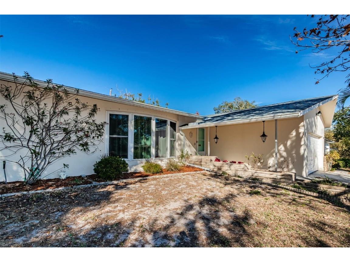 3691 Orchard Grove Lane Largo FL 33770 U8235693 image1