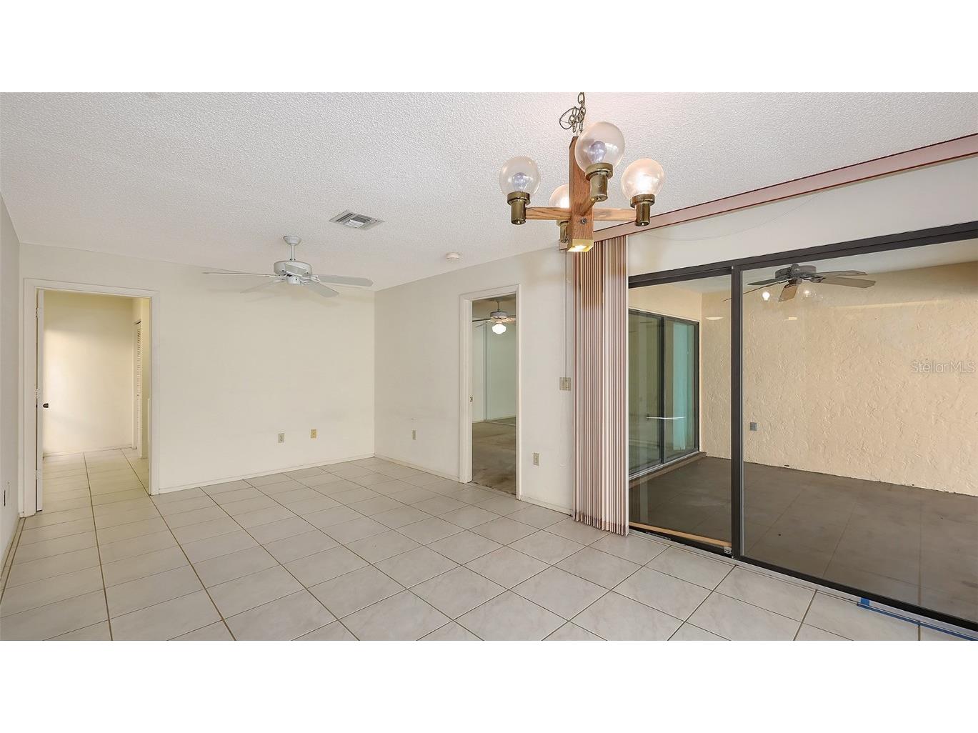 3692 Glen Oaks Manor Drive Sarasota FL 34232 A4642001 image17