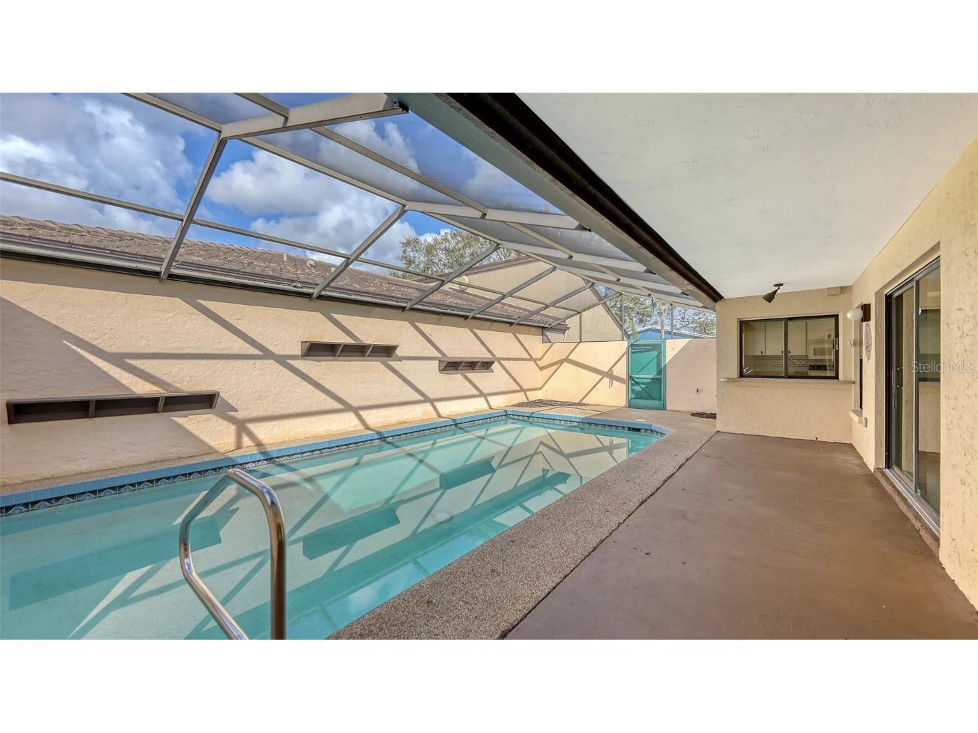 3692 Glen Oaks Manor Drive Sarasota FL 34232 A4642001 image4