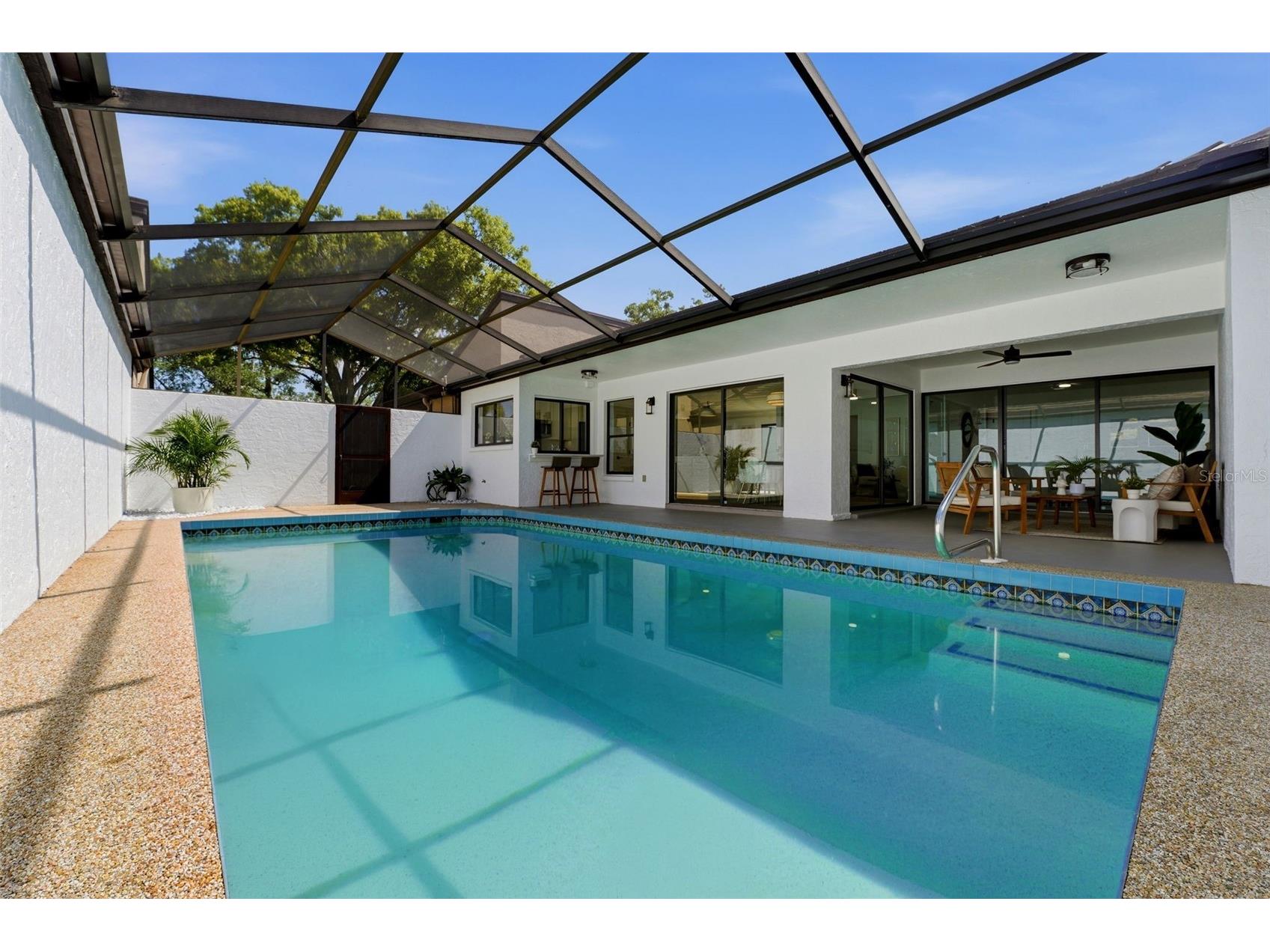 3692 Glen Oaks Manor Drive Sarasota FL 34232 TB8503831 image2