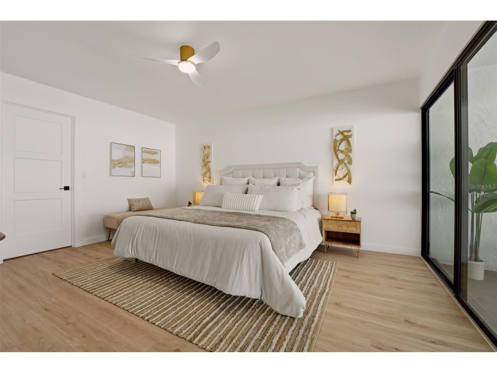 3692 Glen Oaks Manor Drive Sarasota FL 34232 TB8503831 image4