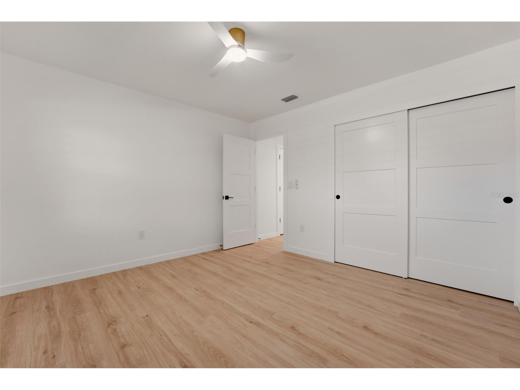 3692 Glen Oaks Manor Drive Sarasota FL 34232 TB8503831 image40