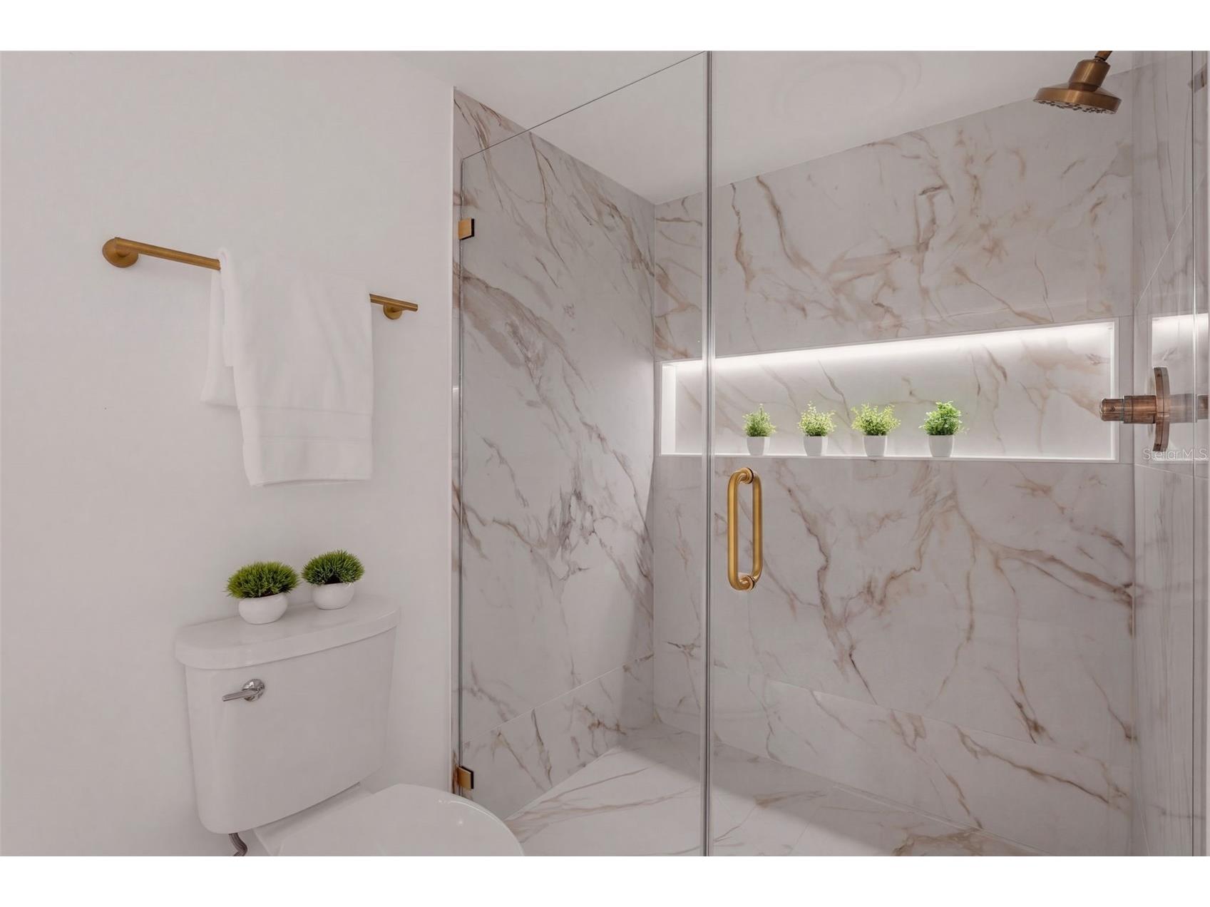 3692 Glen Oaks Manor Drive Sarasota FL 34232 TB8503831 image5