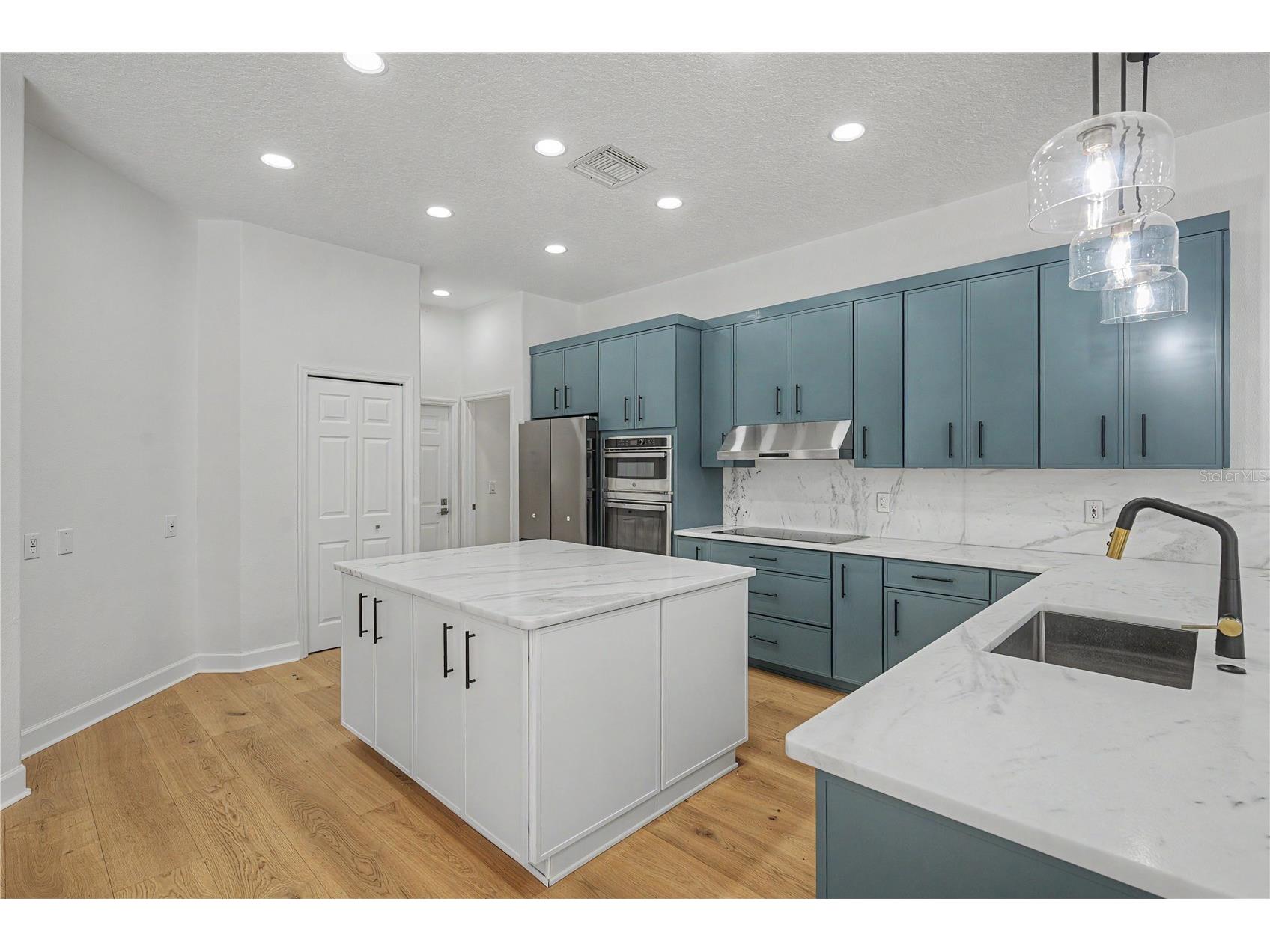 3692 Johnathon Avenue Palm Harbor FL 34685 TB8520892 image15