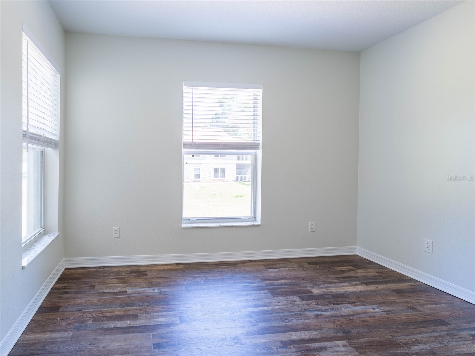 36921 Value Circle Dade City FL 33525 O6396478 image15