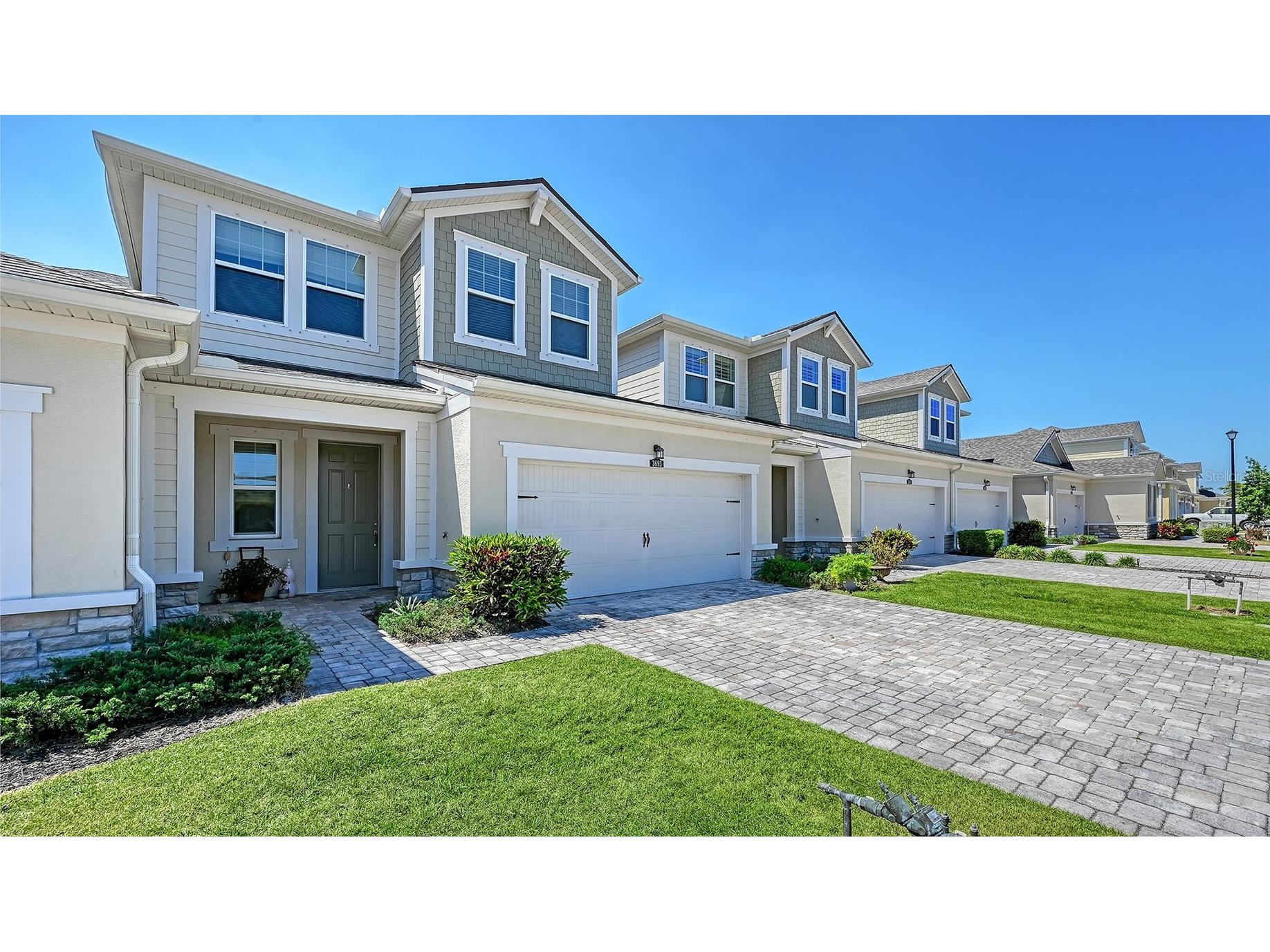 3693 Divot Lane Sarasota FL 34232 A4689299 image2