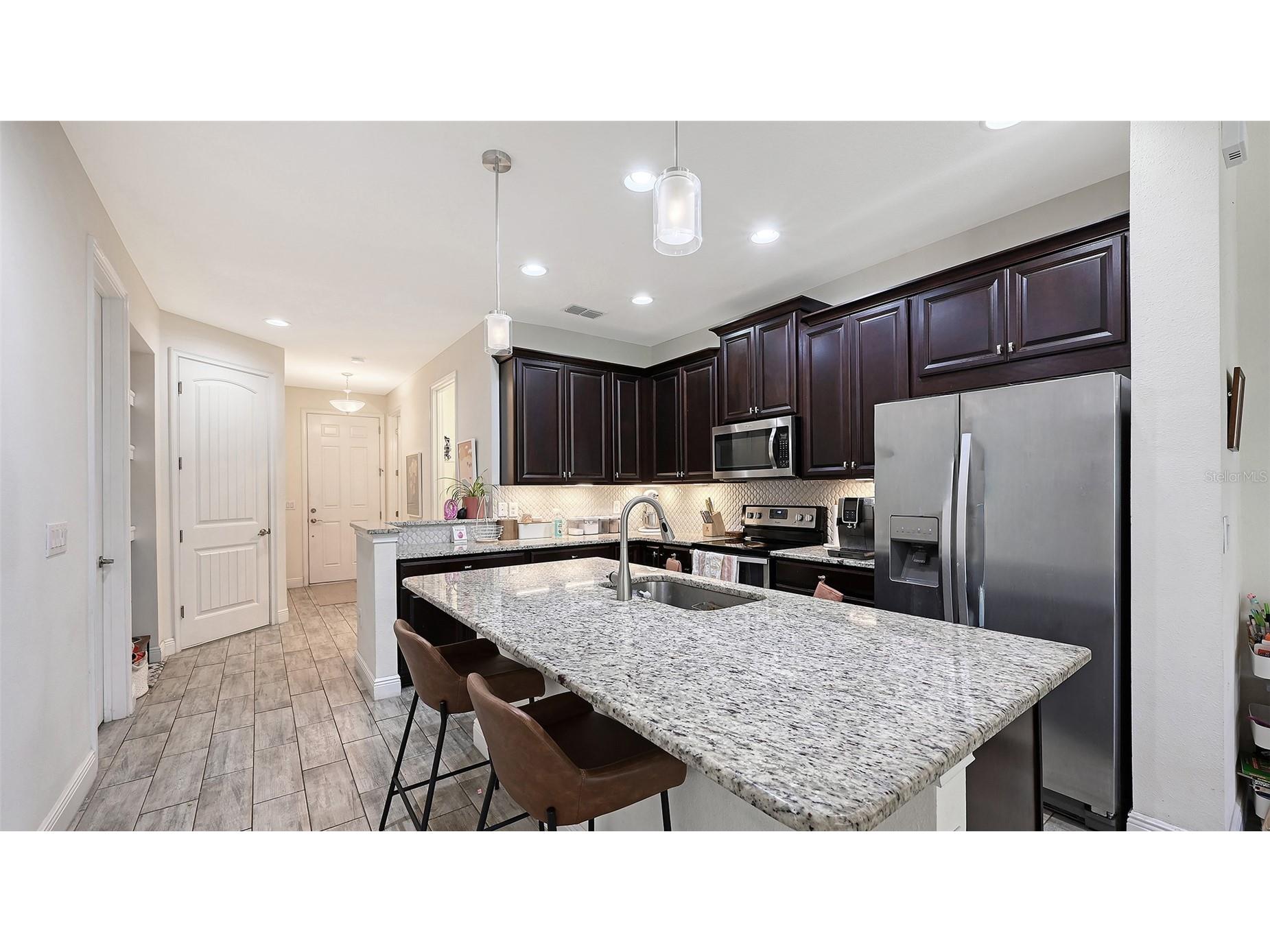 3693 Divot Lane Sarasota FL 34232 A4689299 image21
