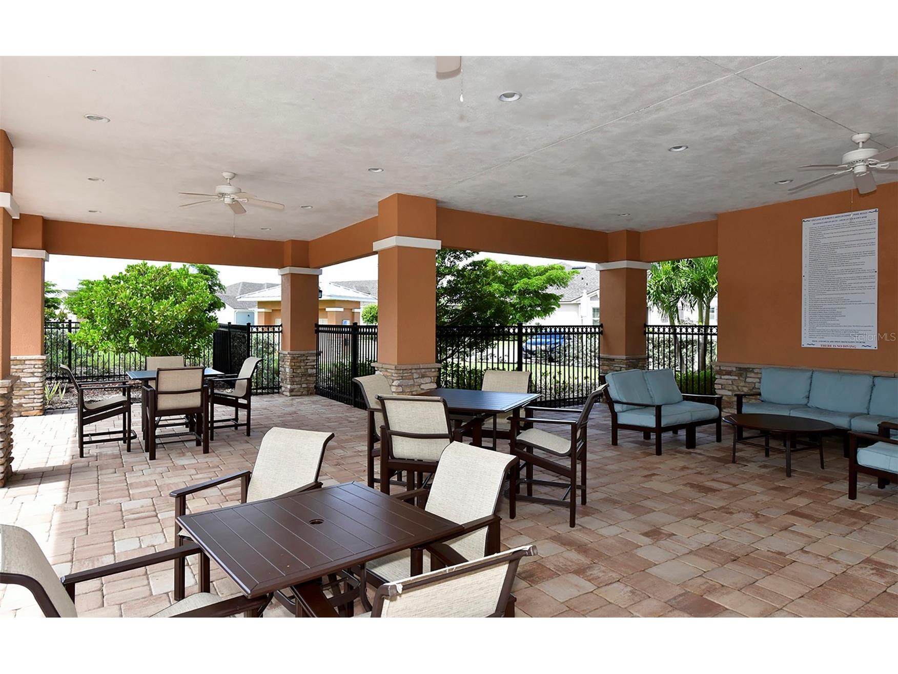 3693 Divot Lane Sarasota FL 34232 A4689299 image51