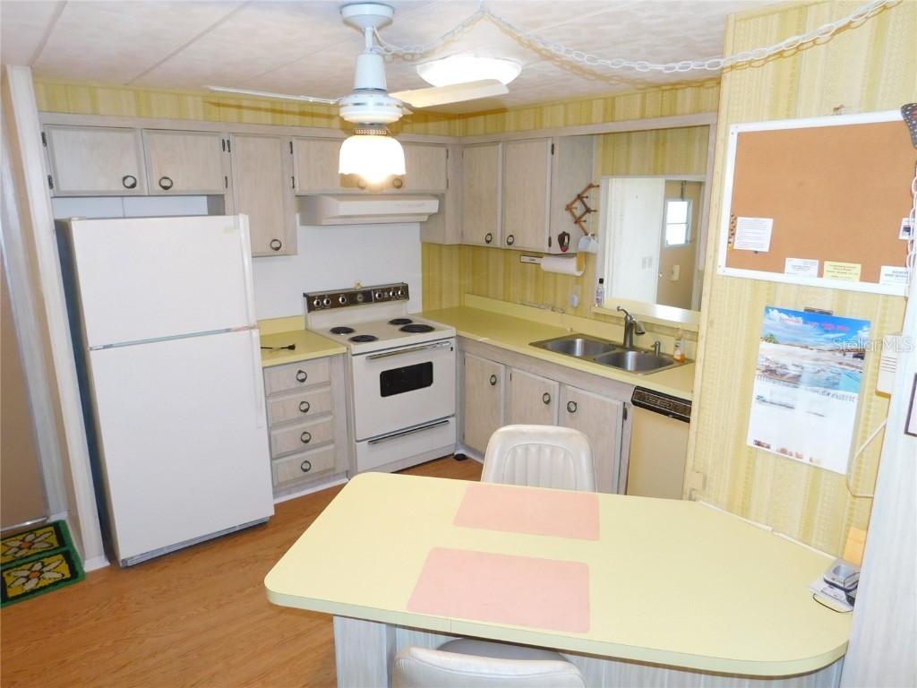 36934 Beth Avenue Zephyrhills FL 33542 TB8416586 image2