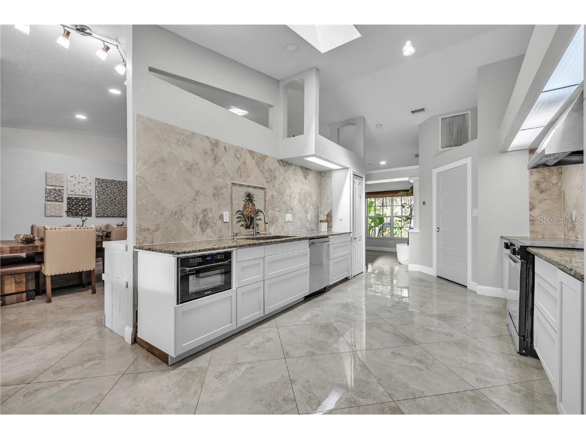 3694 Crandon Road North Port FL 34286 C7518388 image18