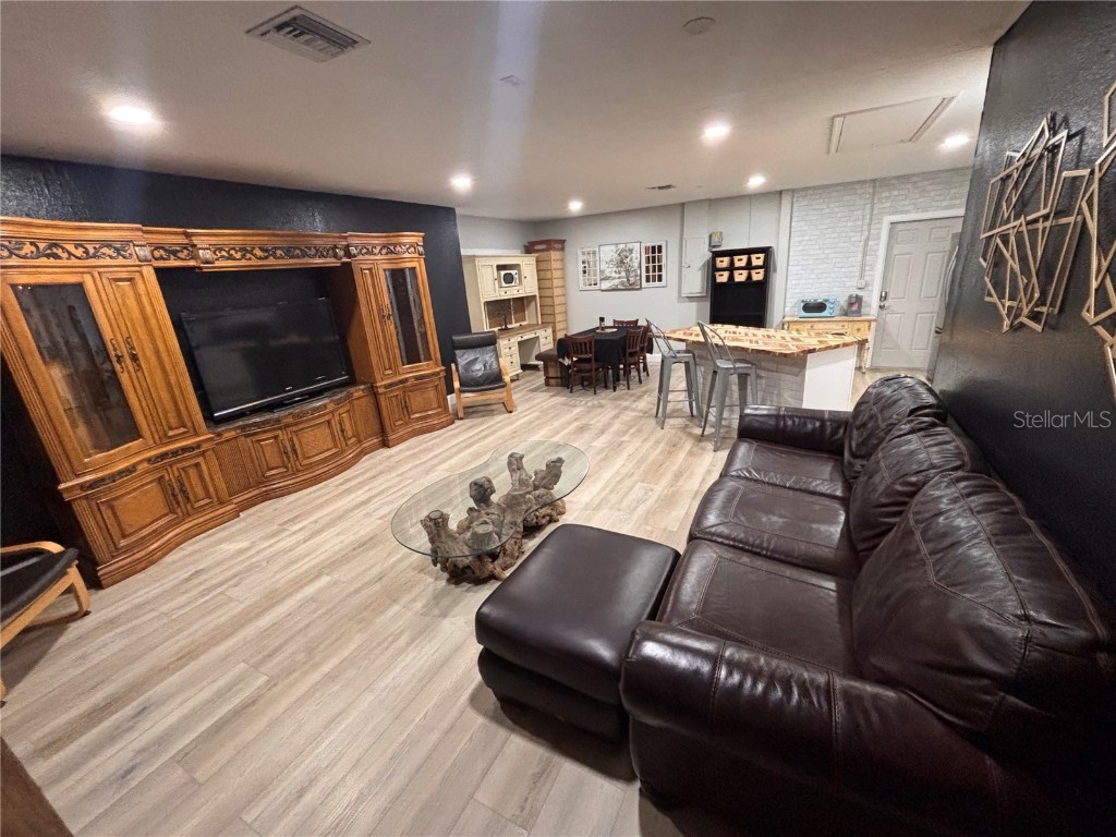 3694 Crandon Road North Port FL 34286 C7518388 image87