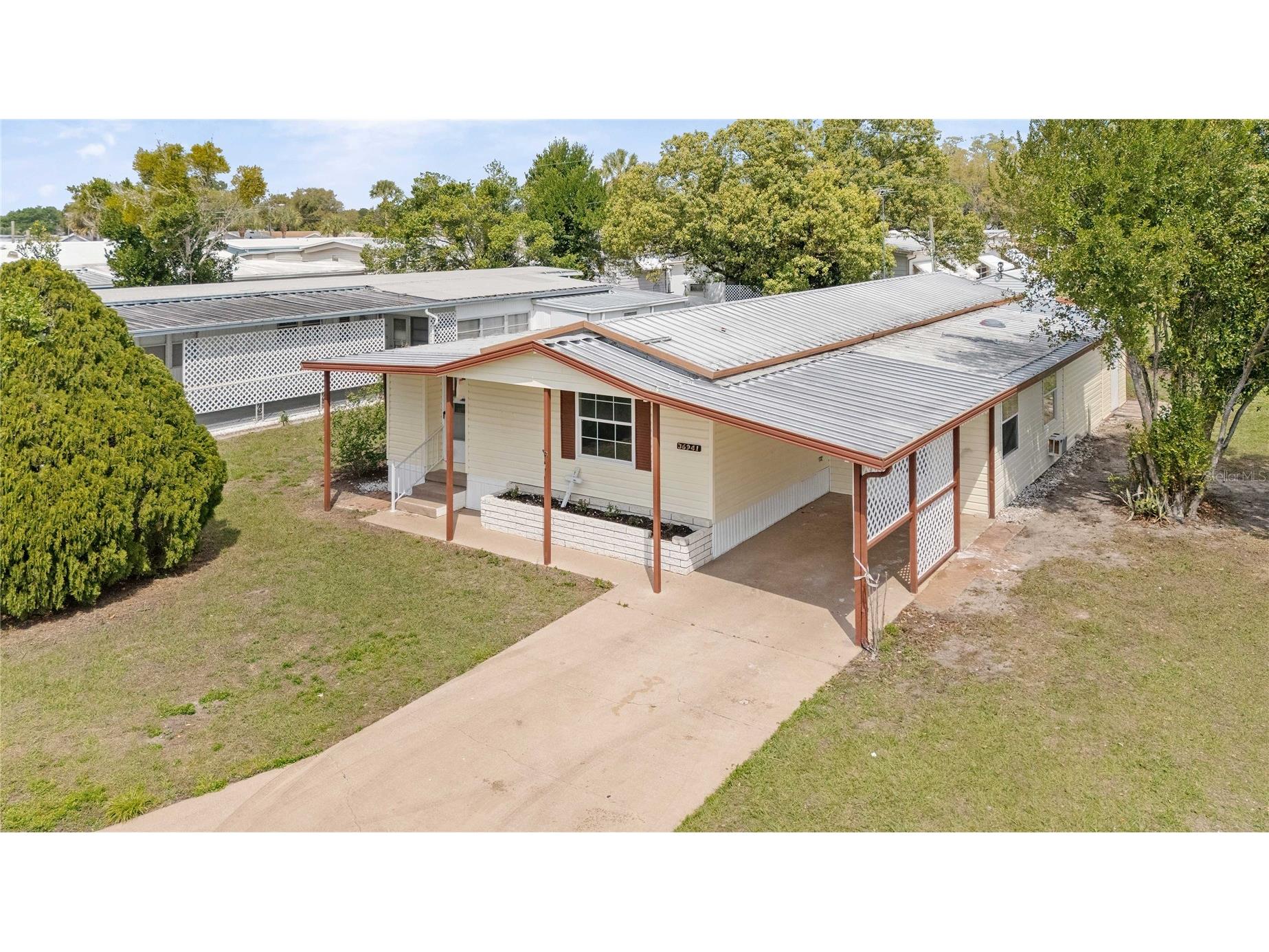 36941 Beth Ave Zephyrhills FL 33542 TB8491670 image2