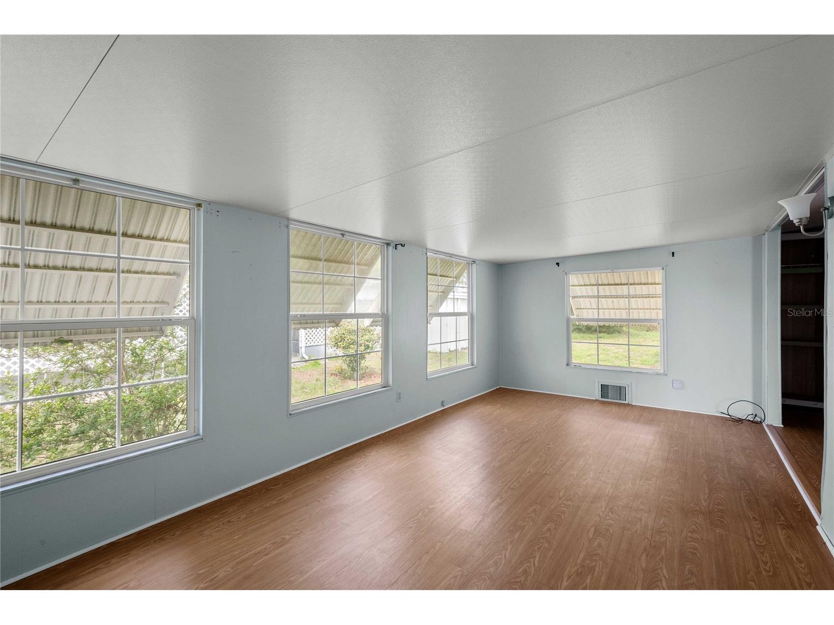 36941 Beth Ave Zephyrhills FL 33542 TB8491670 image6