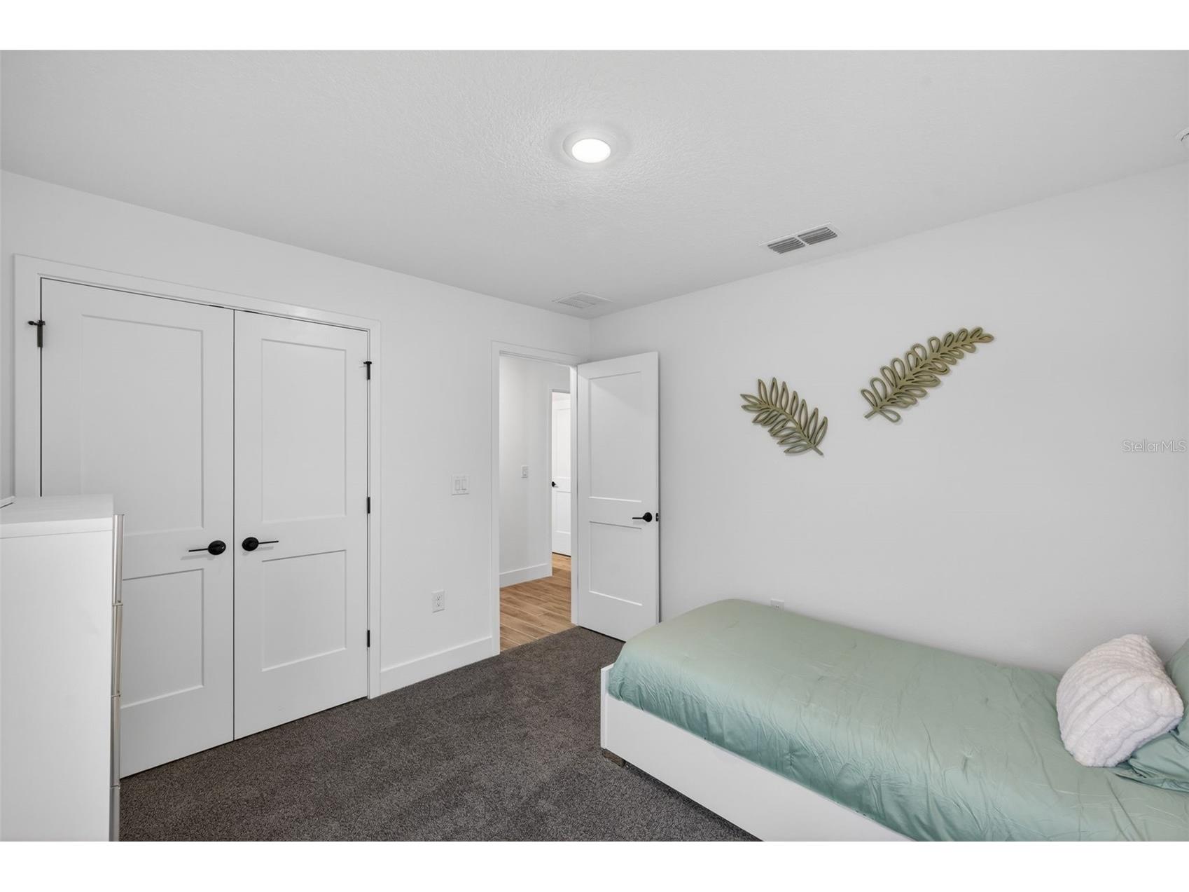 36946 Hidden View Dade City FL 33523 TB8426245 image36