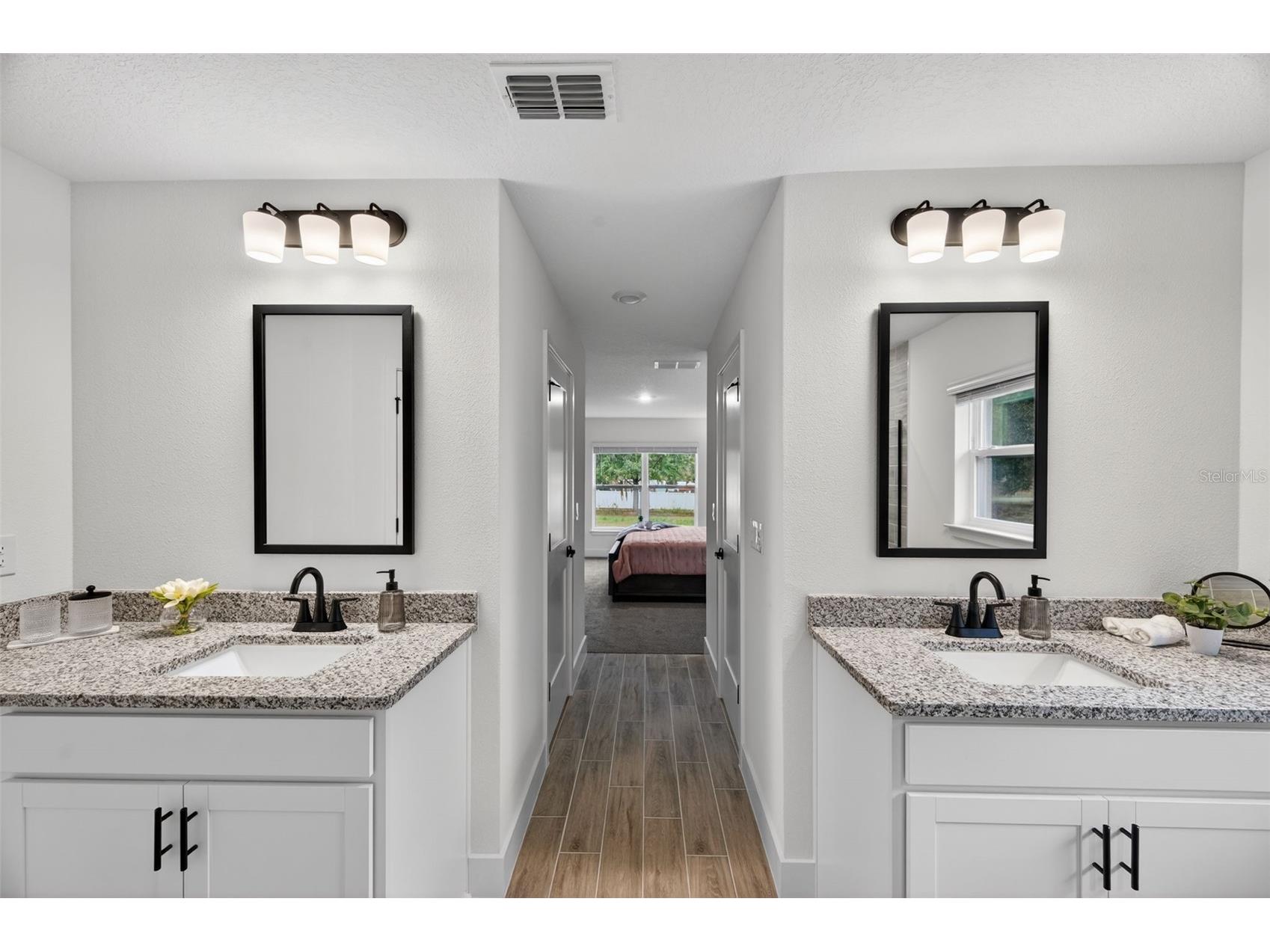 36946 Hidden View Dade City FL 33523 TB8426245 image44