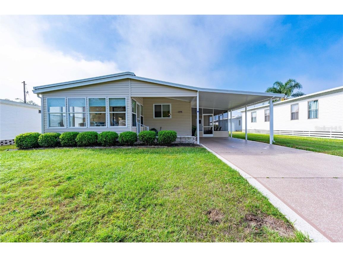 36946 Tara Avenue Zephyrhills FL 33542 T3432406 image1