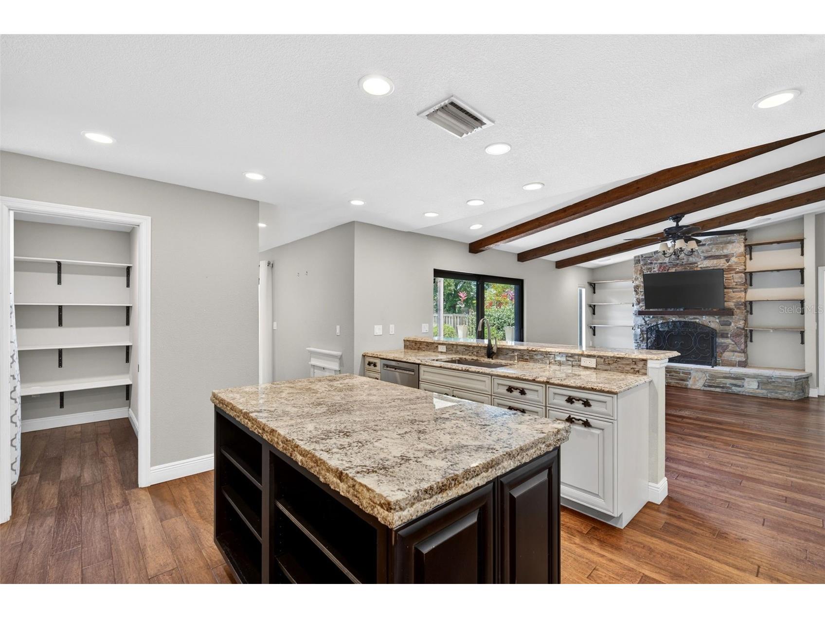 3695 Country Place Boulevard Sarasota FL 34233 A4694382 image14