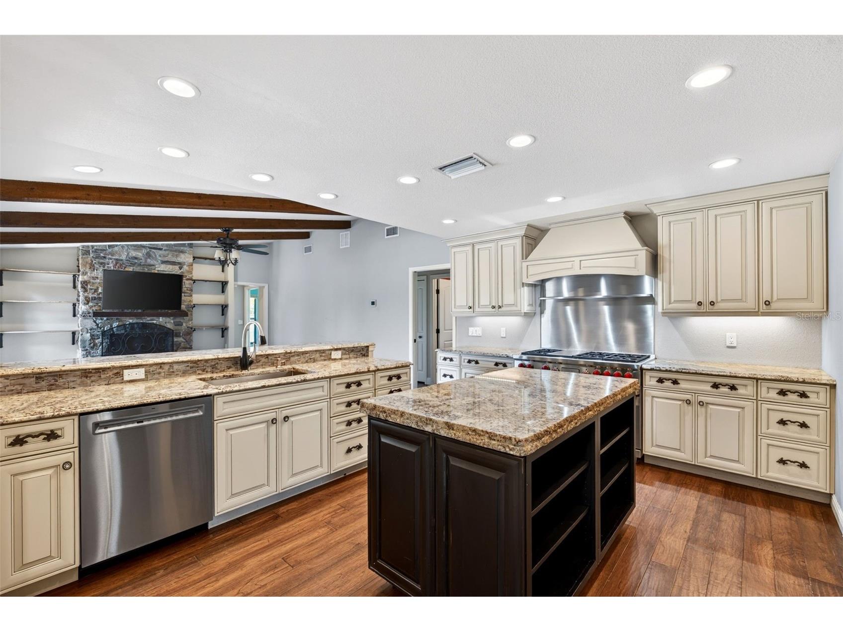 3695 Country Place Boulevard Sarasota FL 34233 A4694382 image15